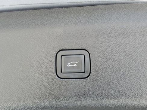 Used 2019 Buick Enclave Premium FWD image 10