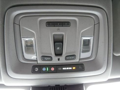 Used 2022 GMC Sierra 1500 Denali image 20