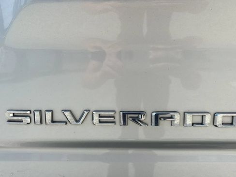 Used 2020 Chevrolet Silverado 1500 RST AWD/4WD image 5