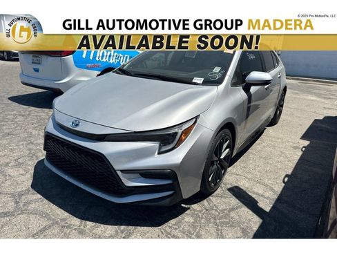 Used 2023 Toyota Corolla SE w/ Carpet Mat Package (TMS) FWD image 7