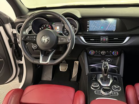 Used 2023 Alfa Romeo Stelvio Sprint AWD/4WD image 29