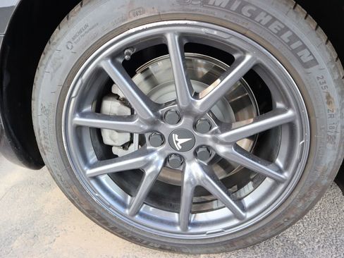 Used 2019 Tesla Model 3 Standard Range RWD image 14