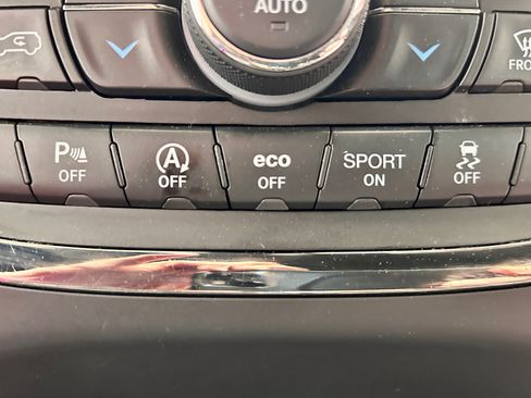 Used 2019 Dodge Durango GT AWD/4WD image 32