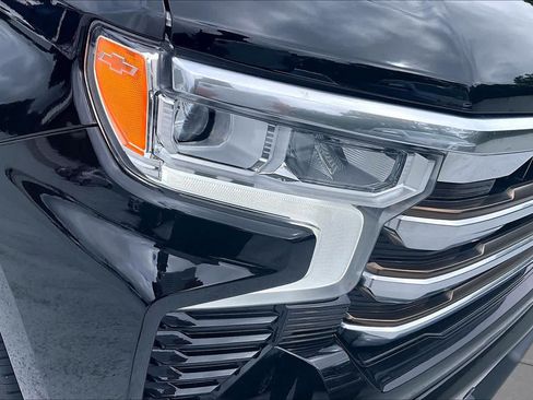 Used 2022 Chevrolet Silverado 1500 High Country w/ LPO, Dark Essentials Package AWD/4WD image 27