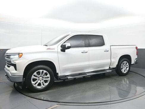 Used 2023 Chevrolet Silverado 1500 LTZ w/ LTZ Convenience Package II image 2