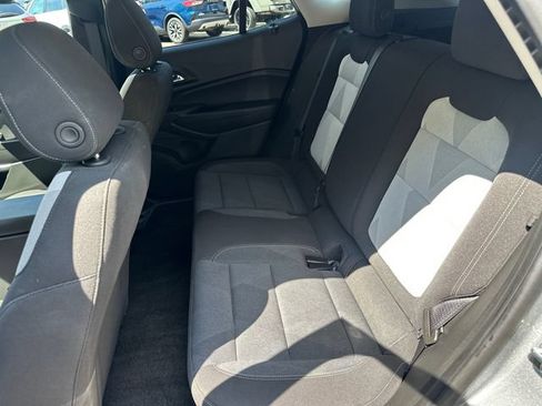 Used 2024 Chevrolet Trax LS w/ Driver Confidence Package FWD image 18