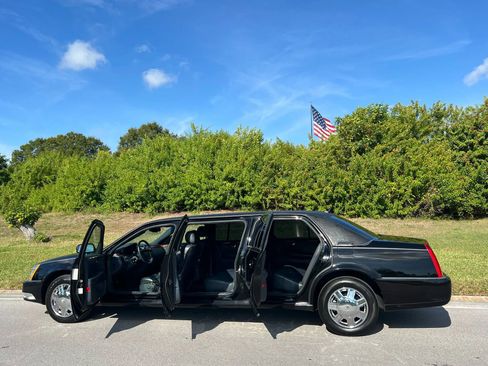 Used 2006 Cadillac DTS image 77