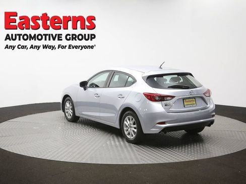 Used 2017 MAZDA MAZDA3 Sport FWD image 64