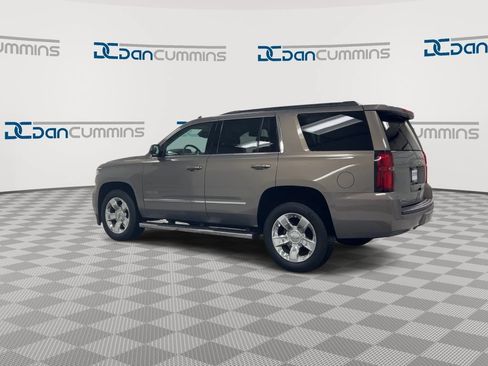 Used 2017 Chevrolet Tahoe LT w/ LT Signature Package AWD/4WD image 6