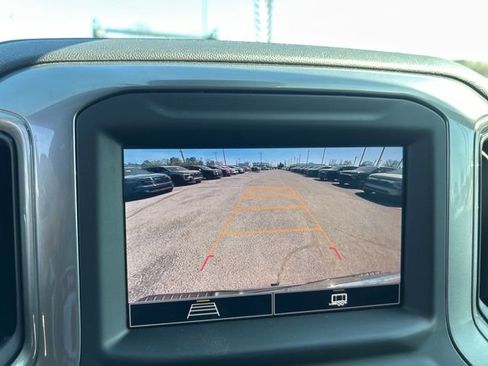 Used 2024 Chevrolet Silverado 1500 Custom image 21