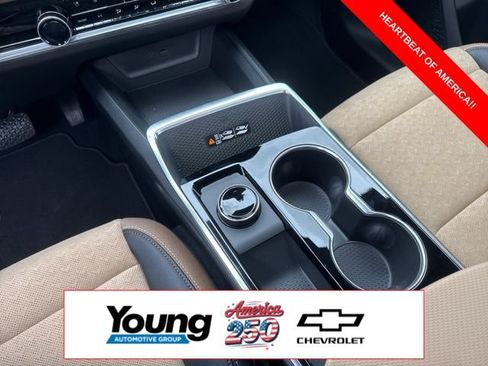 New 2026 Chevrolet Equinox ACTIV w/ Convenience Package III AWD/4WD image 25