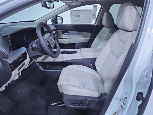 New 2025 Nissan Murano SL image 9