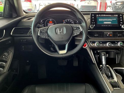 Used 2019 Honda Accord EX-L image 6