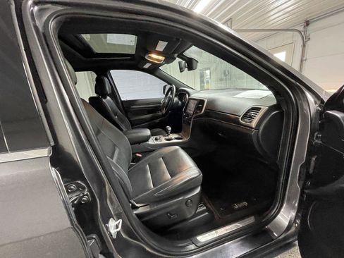 Used 2014 Jeep Grand Cherokee Limited image 11