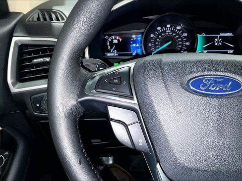 Used 2019 Ford Edge SEL w/ Equipment Group 201A AWD/4WD image 19