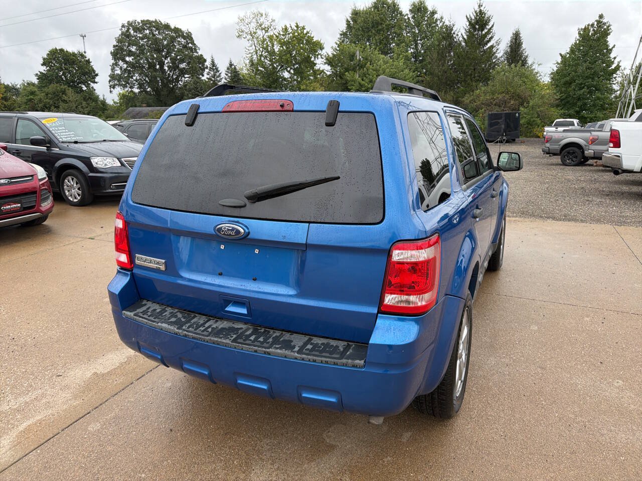 Used 2011 Ford Escape XLT w/ 201A Rapid Spec Order Code FWD image 4
