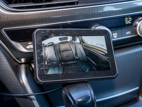 Used 2022 Honda Accord Sport image 11