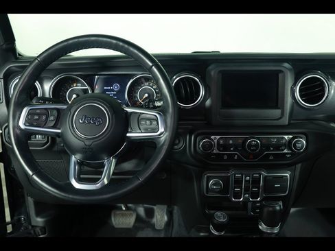 Used 2021 Jeep Wrangler Unlimited Sahara image 14