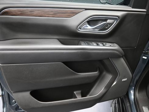 Used 2021 Chevrolet Tahoe LT w/ Luxury Package image 20