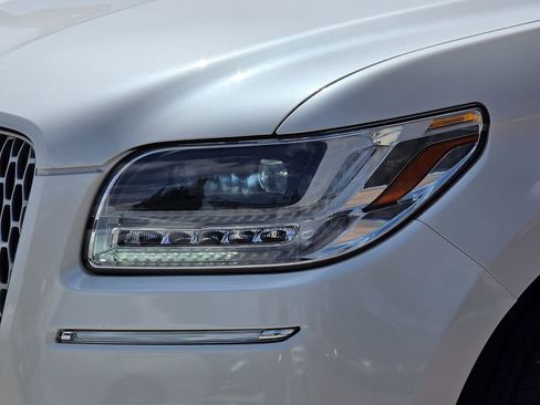 Used 2019 Lincoln Navigator Reserve w/ Cargo Package image 8