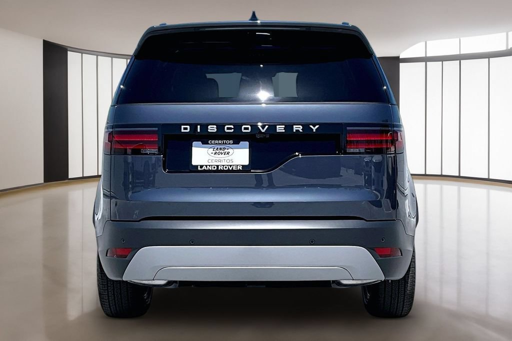 New 2026 Land Rover Discovery S AWD/4WD image 4