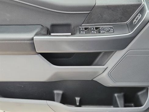 Used 2024 Ford F150 XLT w/ Mobile Office Package image 17