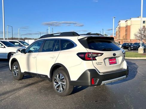 Used 2022 Subaru Outback Limited image 9