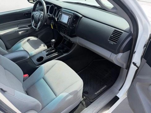 Used 2014 Toyota Tacoma 2WD Access Cab w/ Convenience Package image 22