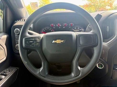 Used 2026 Chevrolet Silverado 1500 Custom AWD/4WD image 19