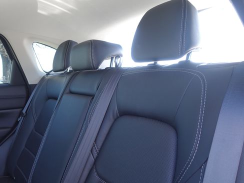 Certified 2025 MAZDA CX-5 AWD 2.5 S w/ Preferred Package image 22