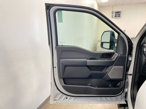 New 2026 Ford F250 Lariat w/ Black Appearance Package AWD/4WD image 15