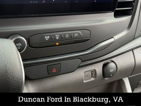 New 2026 Ford Transit 250 image 28