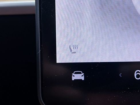 Used 2018 Tesla Model 3 Long Range RWD image 30