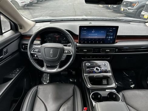 Certified 2023 Lincoln Nautilus Reserve AWD/4WD image 13