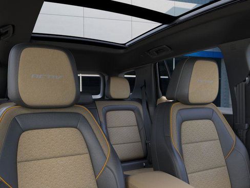 New 2026 Chevrolet Equinox ACTIV w/ Convenience Package III image 24