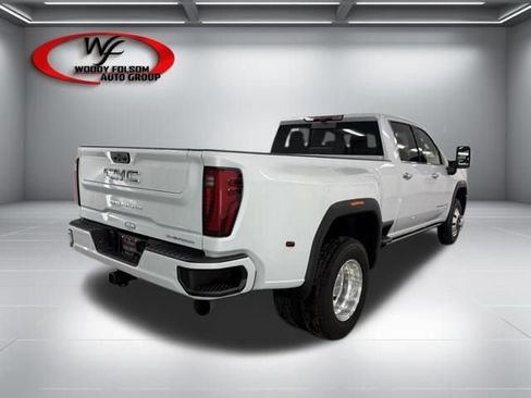 New 2026 GMC Sierra 3500 Denali Ultimate AWD/4WD image 6