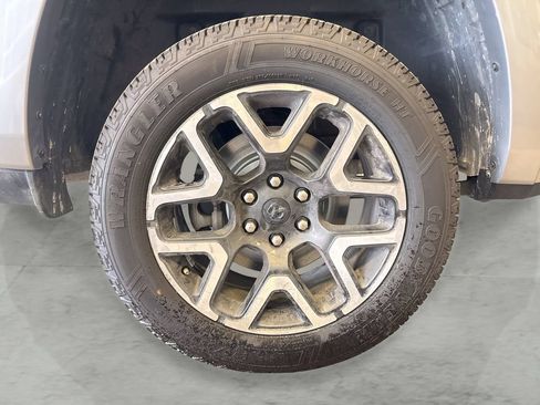 Used 2025 RAM 1500 Laramie w/ Sport Appearance Package AWD/4WD image 24