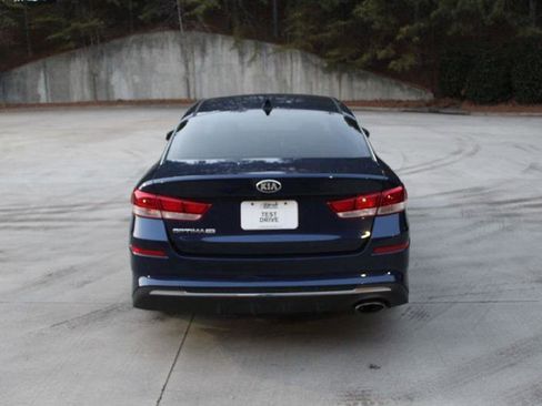 Used 2020 Kia Optima LX image 4