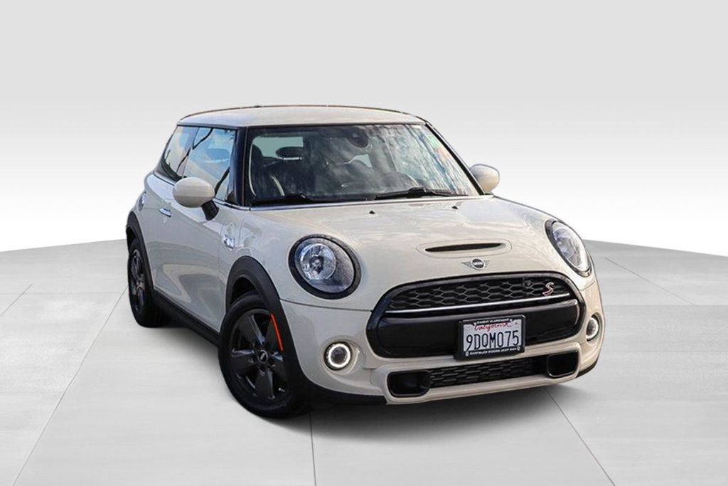 Used 2021 MINI Cooper S FWD image 2
