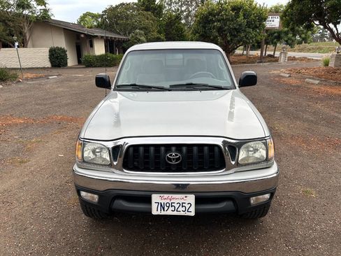 Used 2004 Toyota Tacoma PreRunner image 7