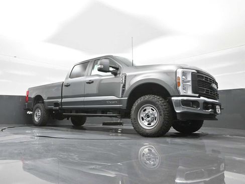 New 2026 Ford F350 XL w/ XL Off-Road Package image 18