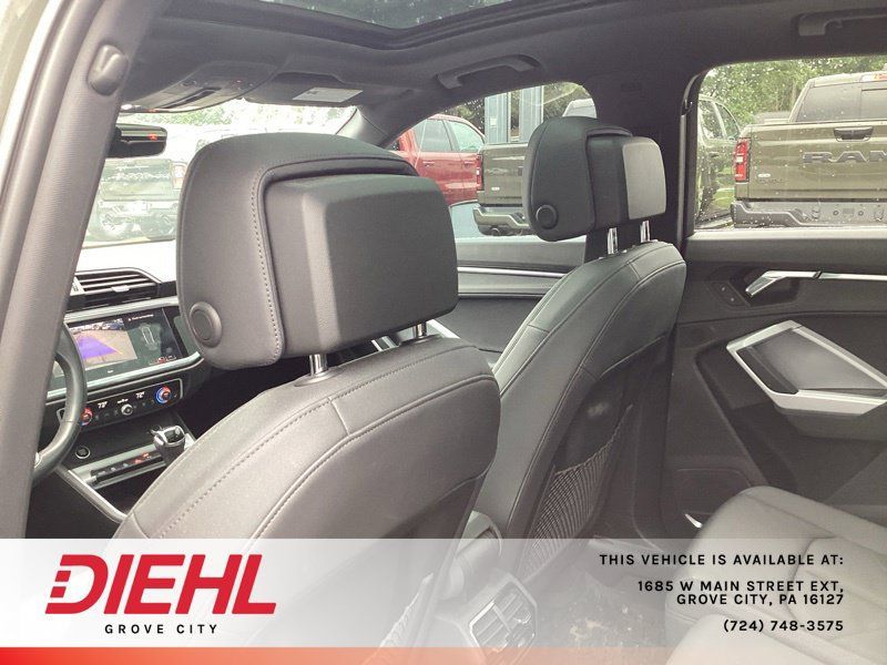 Used 2021 Audi Q3 2.0T Premium Plus w/ Premium Plus Package AWD/4WD image 14