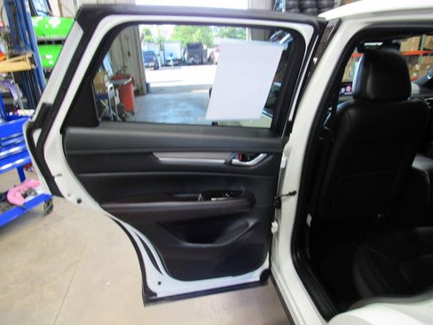 Used 2019 MAZDA CX-5 Signature AWD/4WD image 27