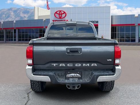 Used 2019 Toyota Tacoma TRD Off-Road image 5