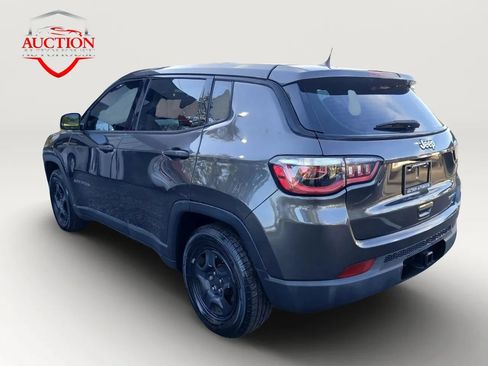 Used 2019 Jeep Compass Sport FWD image 7