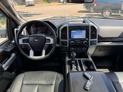 Used 2018 Ford F150 Lariat w/ Equipment Group 502A Luxury AWD/4WD image 14