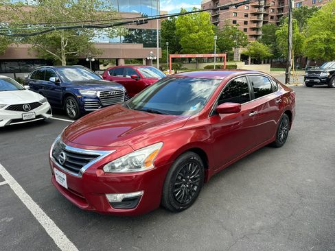 Used 2013 Nissan Altima 2.5 S image 4
