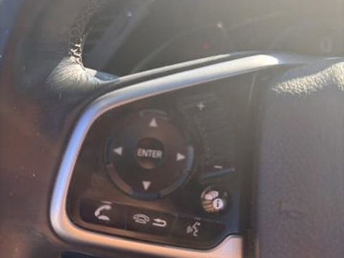 Used 2018 Honda Civic EX-L image 18