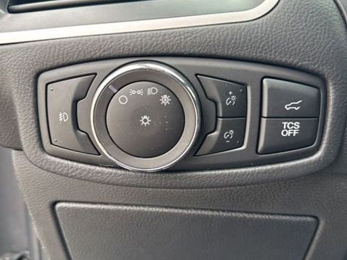 Used 2024 Ford Edge SEL w/ Convenience Package image 30