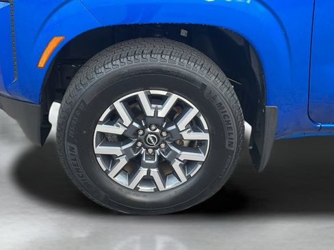 Used 2024 Nissan Frontier SL w/ Technology Package RWD image 26
